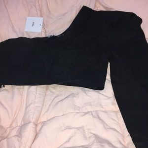 Adika one shoulder piece